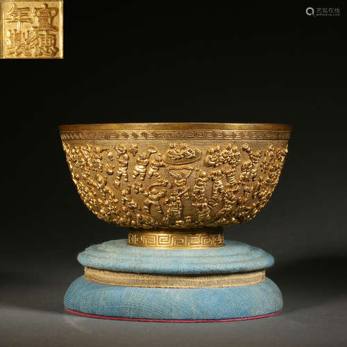 High-Relief Decorated Gilt Bronze Bowl