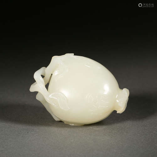 Carved White Jade Pomegranate-Form Box and Cover