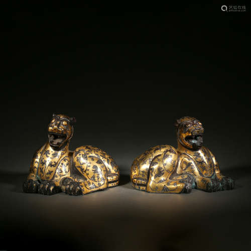 Pair of Gold Inlaying Bronze Beast Weights