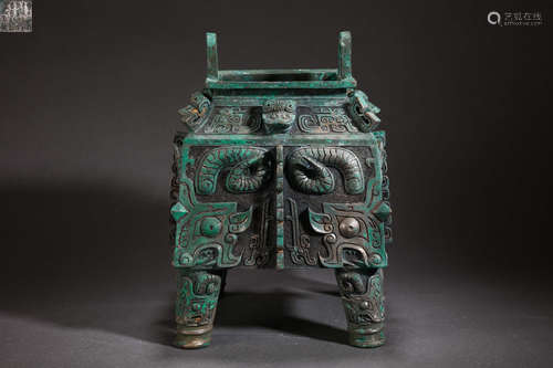 Bronze Ritual Four-Leg Vessel Zun