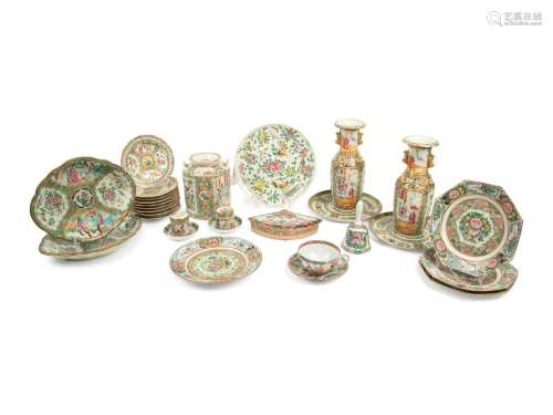 A Collection of Miscellaneous Chinese Export Porcelains Pair...