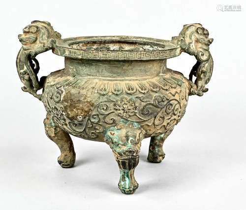 Bronze vessel, China, ritual bronze