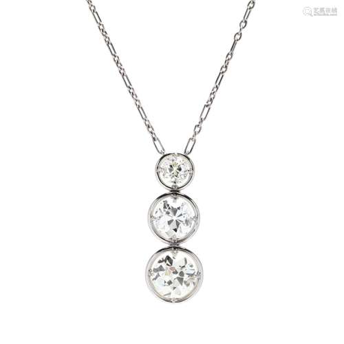 White Gold Pendant with Three Antique Diamonds