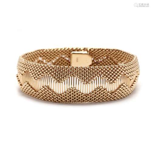 Gold Tapered Mesh Bracelet