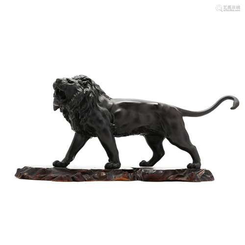 Atsuyoshi for the Maruki Company, Bronze Lion Sculpture