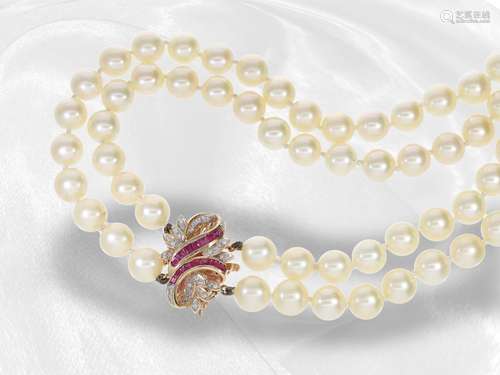 Chain/Collier: very nice double row vintage cultured pearl n...