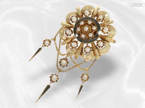 Brooch: highly decorative antique gold brooch with pearl tri...