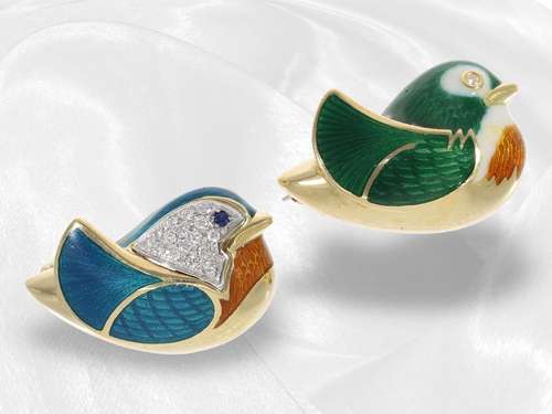 Brooch/pendant: 2 enameled bird brooches with diamonds, 18K ...