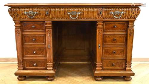 Wilhelminian style desk with a beau