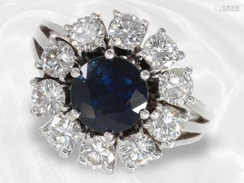 Ring: beautiful white gold sapphire/brilliant flower ring, a...