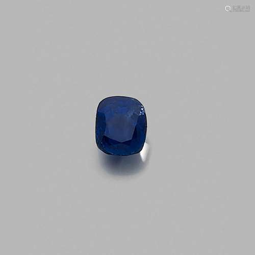 SAPHIR COUSSIN 3,87 CARATS A 3,87 carats sapphire. GEM Paris...