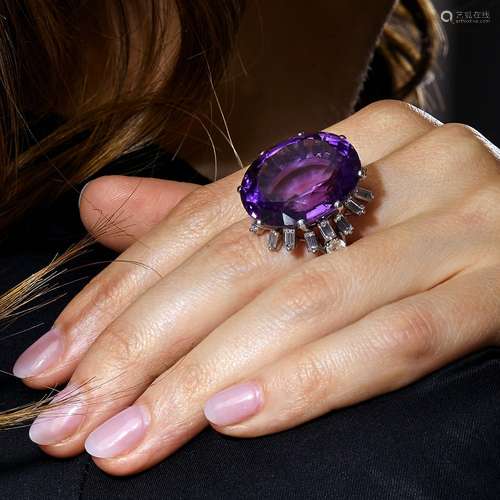 ANNEES 1950 IMPORTANTE BAGUE AMETHYSTE A amethyst, diamond a...