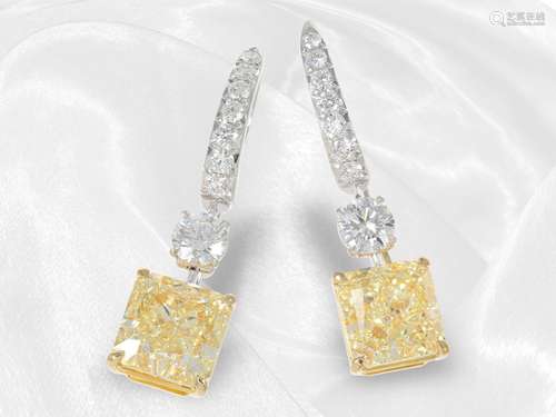 Earrings: unworn and extremely exclusive diamond stud earrin...