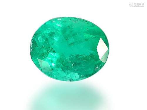 Emerald: oval, valuable, good quality natural emerald, appro...