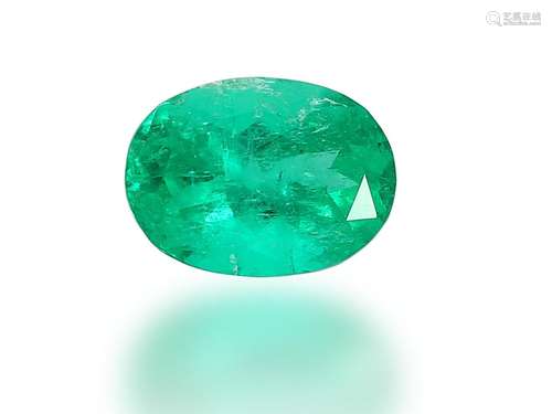 Emerald: valuable and very beautiful natural emerald of appr...