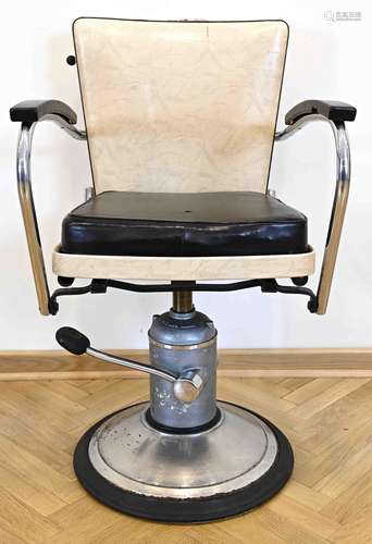 Airdresser's chair, around 1950 / 1