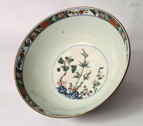 A Chinese famille verte porcelain bowl, Qing Dynasty, Kangxi...