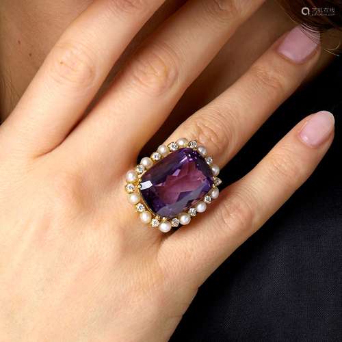 WORTH & DOUGLAS - ANNNES 1980 GRANDE BAGUE AMETHYSTE An ...