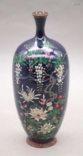 Petit vase en émail cloisonné à décor floral polyc…