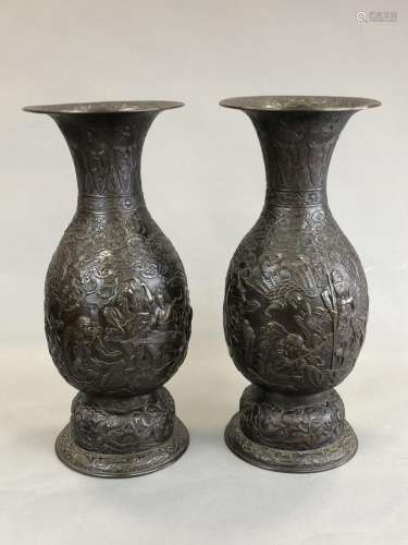 Importante paire (2) de vases de forme balustre, s…