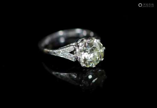 A 20th century 18ct white gold and platinum set single stone...