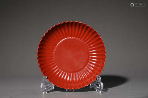 A Chinese Porcelain Red-Glazed Lobed Dish Marked Yong Zheng
