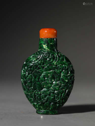 A Chinese Jadiete Snuff Bottle