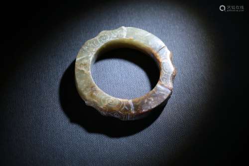 龍山文化 玉旋紋環