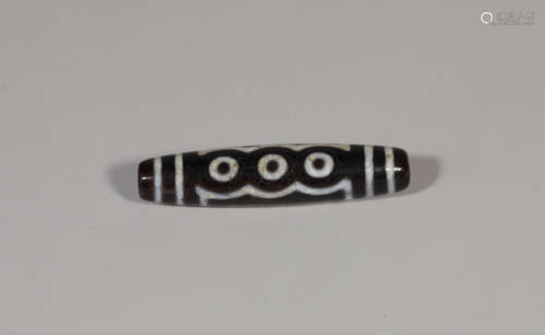 A Dzi Bead Tang Style