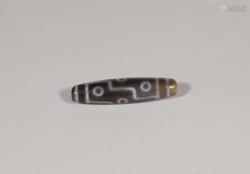 A Dzi Bead Tang Style