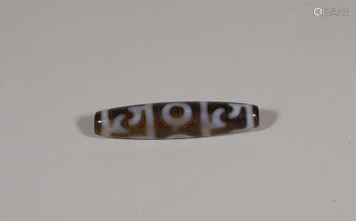 A Dzi Bead Tang Style