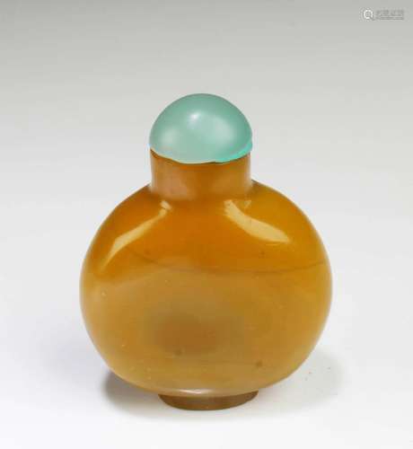 Antique Chinese Peking Glass Snuff Bottle