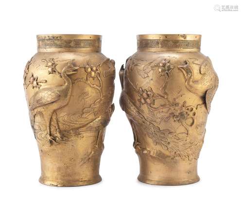 A PAIR OF JAPANESE BRONZE VASES, LATE 19TH, EARLY 20TH CENTU...