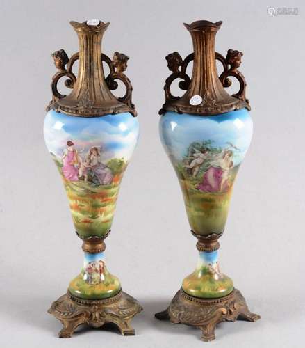 Paire de vases soliflores