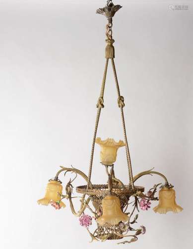 Lustre panier dans le style de Meissen