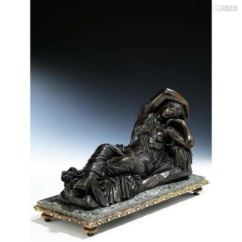 Bronzefigur der liegenden "Ariadne“