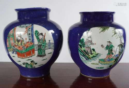 PAIR OF 19TH-CENTURY FAMILLE VERTE VASES