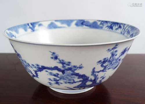 CHINESE KANGXI BLUE AND WHITE BOWL