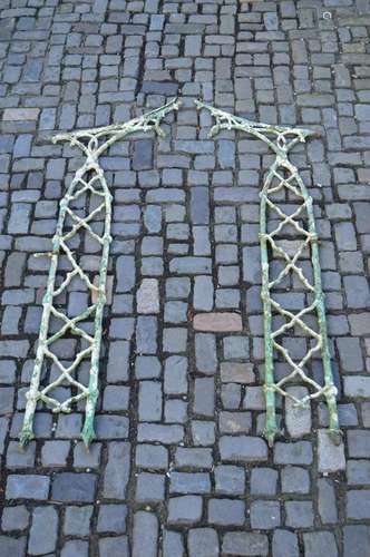 19TH-CENTURY COALBROOKDALE CAST IRON GARDEN ARCH