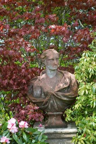 19TH-CENTURY SANDSTONE GARDEN SCULPTURE