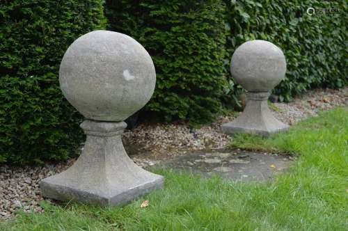 PAIR MOULDED STONE GARDEN SPHERES