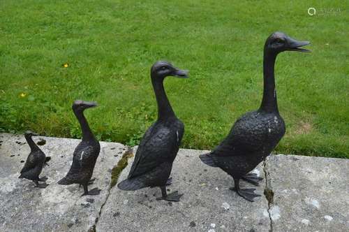 BRONZE GARDEN SCULPTURE GROUP OF 4 STANDING DUCKS