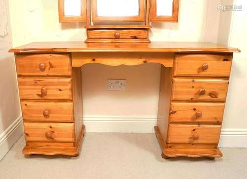 MODERN PINE KNEEHOLE DRESSING CHEST