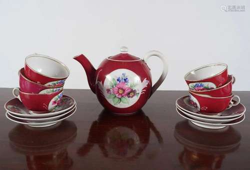 THIRTEEN PIECE CHINA TEA SET