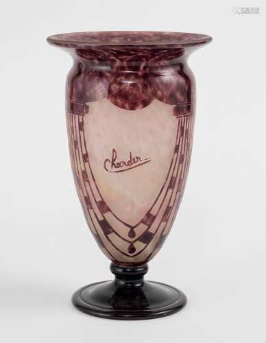 Vase sur piédouche signé Charder pour le Verre Français - Ve...