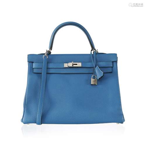 Hermès, sac Kelly 35 retourné en cuir Togo bleu Zanzibar,