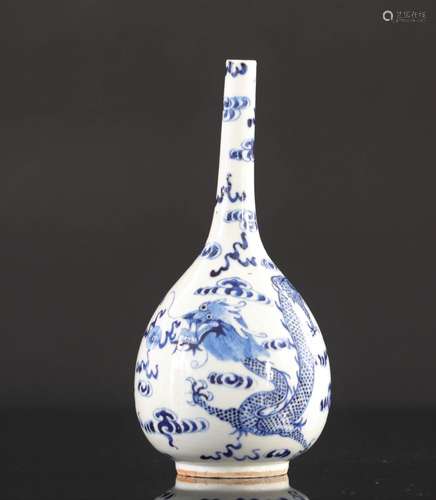 China Vietnam (Hue) white porcelain vase blue dragon