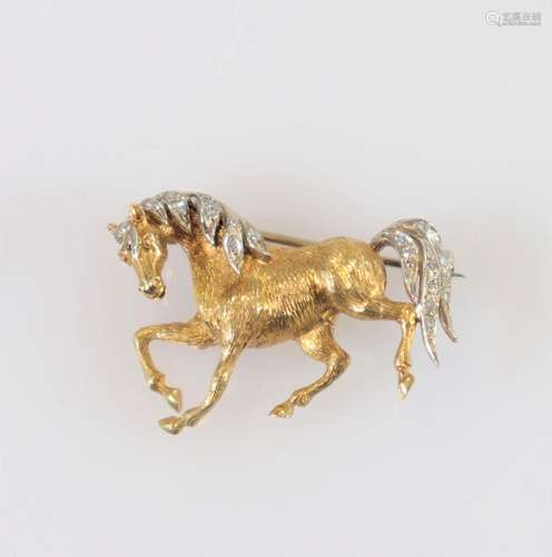 Horse brooch in young gold and white gold inlaid with