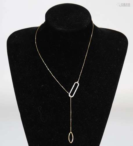 18k Gold Necklace with Diamond