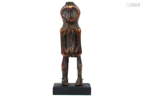 AFRIKA - LEGA - ca 1900/20 antropomorfe Lega-sculptuur in ge...